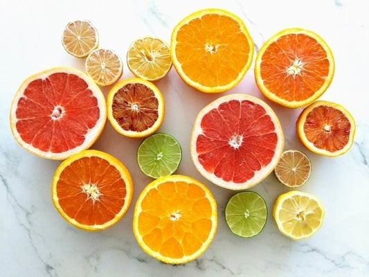 Формула C6h8o6 Витамин C в виде порошка косметического качества, оптовый с хорошим и CAS No 50-81-7